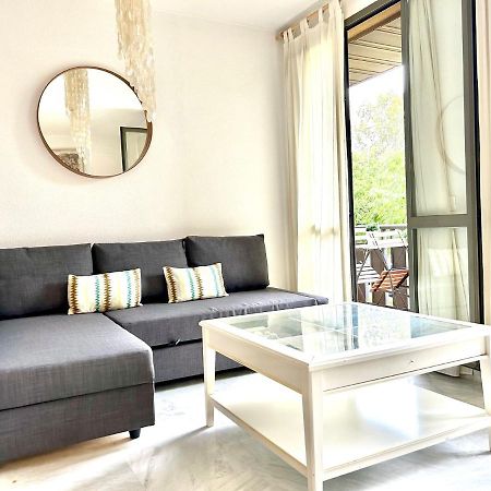 Hipalis Palmera Севилья Экстерьер фото